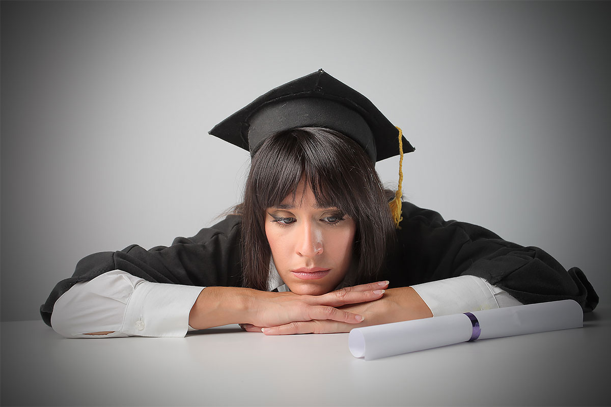 7 Worst College Majors That Are A Total Waste Of Investment ...